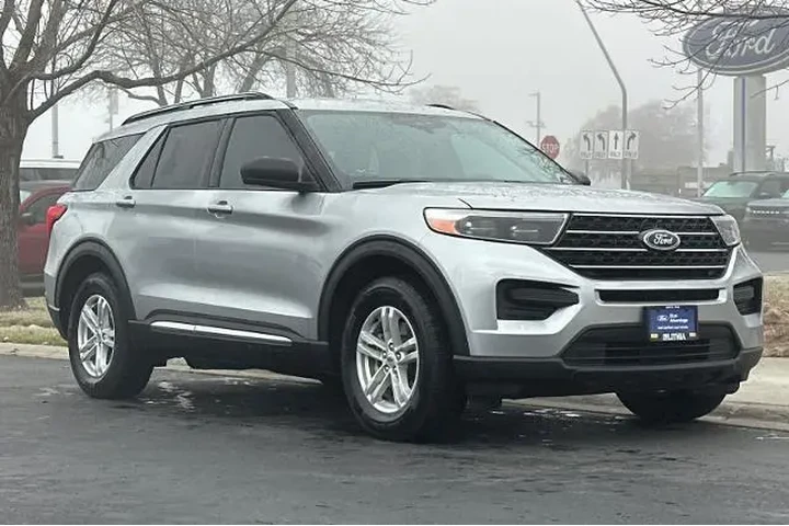 $26995 : Ford Explorer 2021 AWD XLT 4 image 9