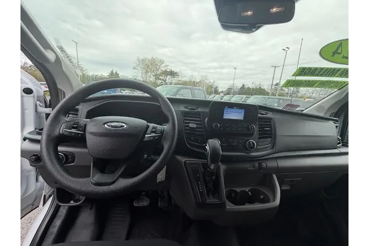 $34700 : Ford Transit 2024 250 3dr SW image 9