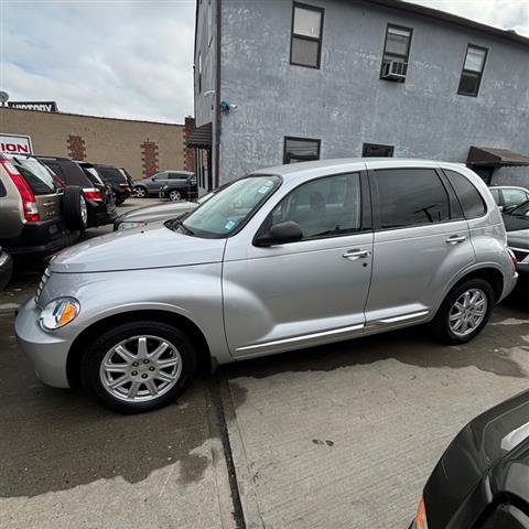 $4888 : 2010 PT Cruiser Classic image 5