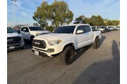 Toyota Tacoma 2021 4x2 SR5 4