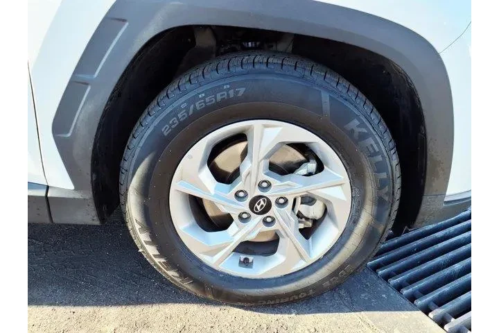 $20818 : Hyundai TUCSON 2024 SEL Flee image 9