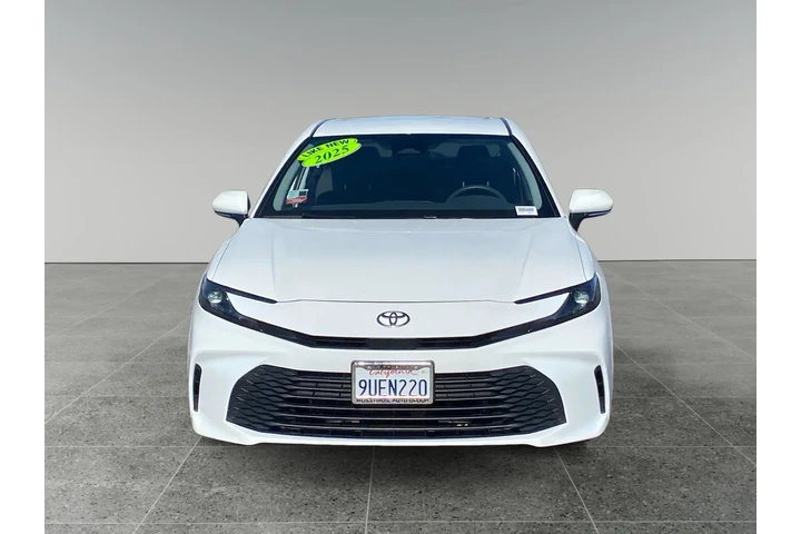 $29688 : Toyota Camry 2025 SE 4dr Sed image 8
