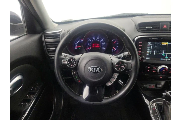 $12998 : Kia Soul 2016 + 4dr Crossove image 10