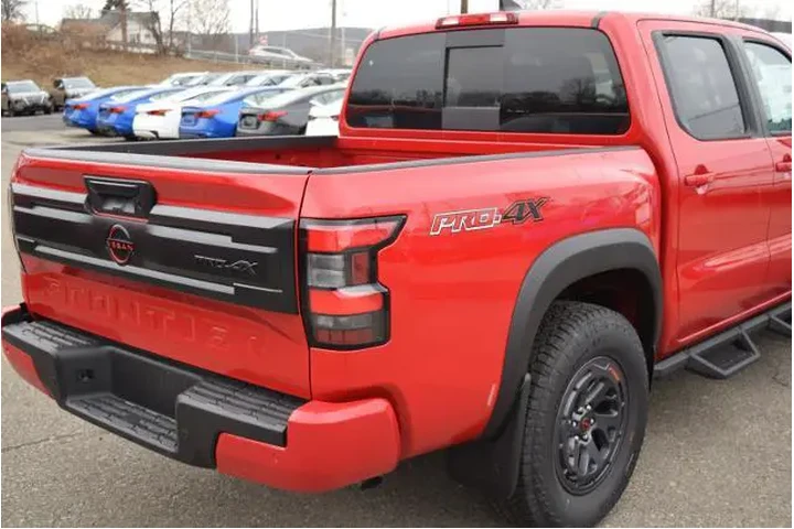$39900 : Nissan Frontier 2025 4x4 PRO image 9