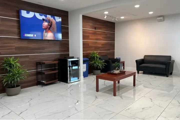 $16991 : Hyundai ELANTRA 2021 SEL 4dr image 10