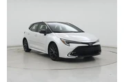 Toyota Corolla Hatchback 202 en Binghamton