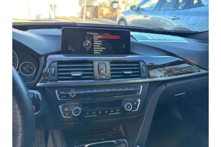 $15192 : BMW 3 Series 2016 AWD 328i x image 9