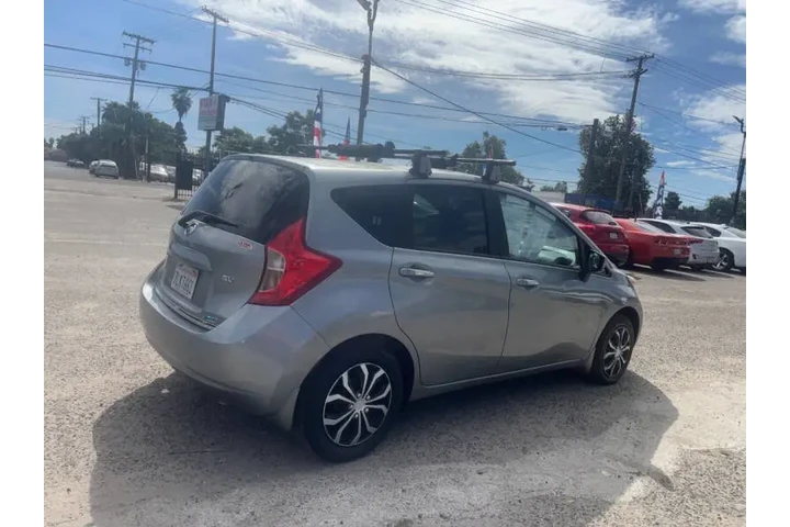 $6999 : 2015 Versa Note S image 6