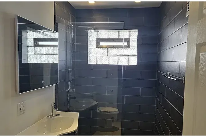 $2300 : HOME FOR RENT IN CHICAGO IL image 2