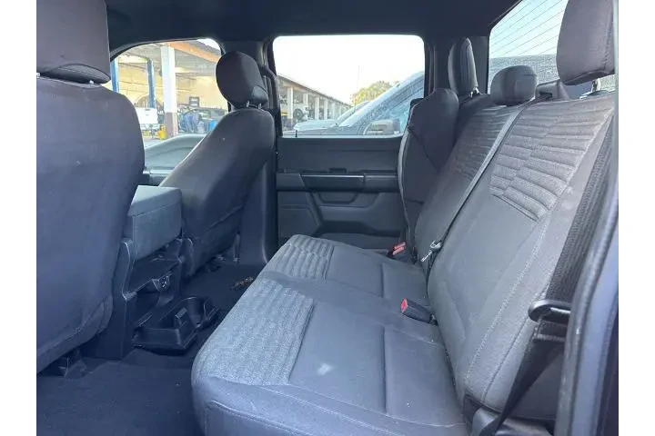 $29804 : Ford F-150 2021 4x2 XL 4dr S image 9