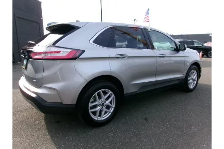$29876 : Ford Edge 2023 AWD SEL 4dr C image 6