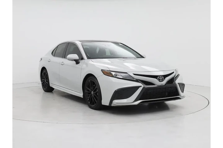 $32998 : Toyota Camry 2023 XSE V6 4dr image 1