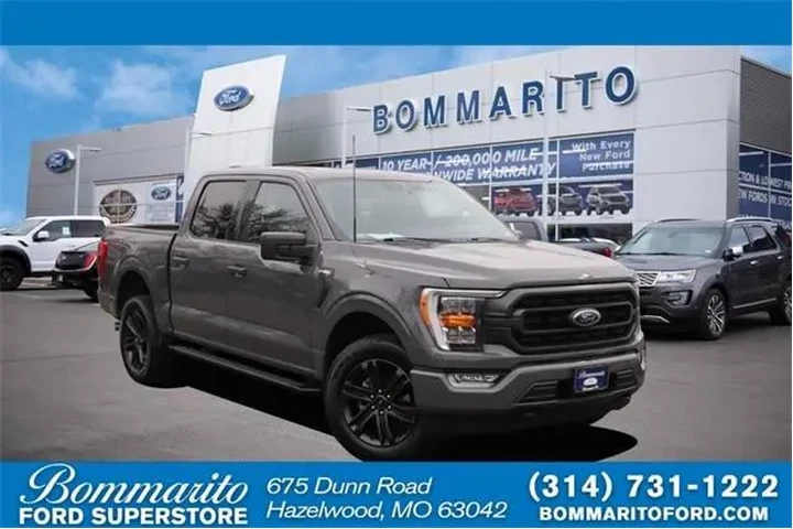 $29950 : Ford F-150 2021 4x4 XLT 4dr image 1