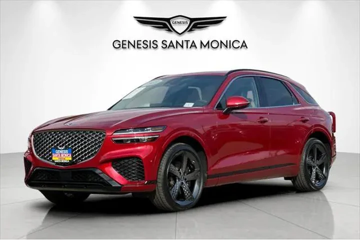 $37558 : Genesis GV70 2023 AWD 2.5T S image 10