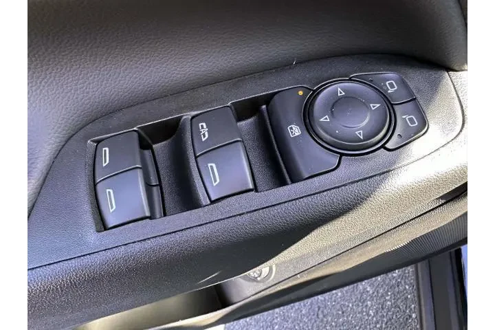 $21998 : Chevrolet Equinox 2024 LT 4d image 9