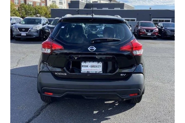 Nissan Kicks 2019 SV 4dr Cro image 5