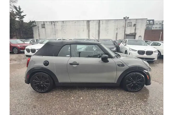 $30943 : MINI Convertible 2023 Cooper image 7
