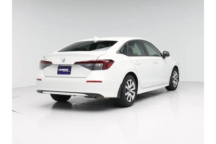 $24998 : Honda Civic 2026 LX 4dr Seda image 8