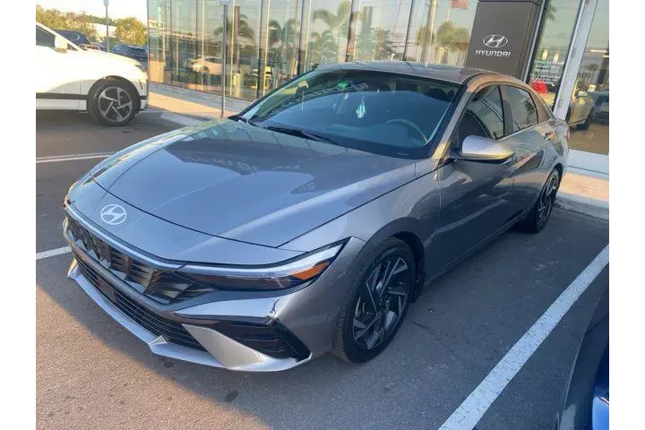 $17980 : Hyundai ELANTRA 2024 SEL 4dr image 1