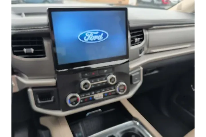 $38344 : Ford Expedition MAX 2024 4x2 image 7