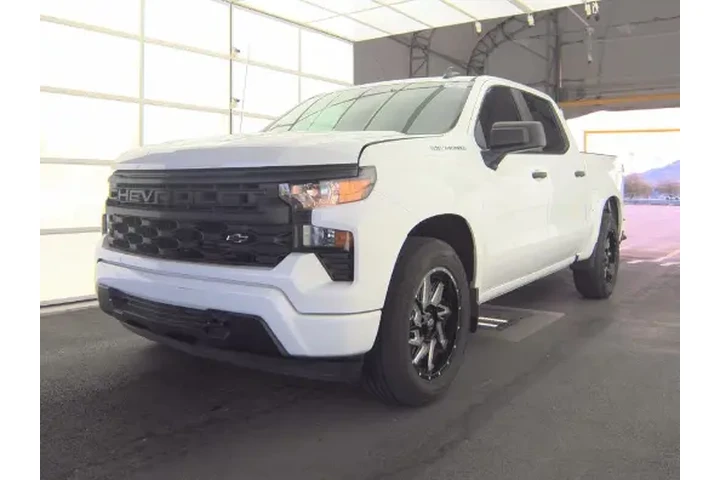 $36900 : Chevrolet Silverado 1500 202 image 1