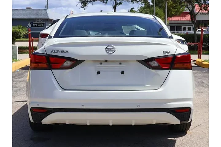 $16990 : Nissan Altima 2023 2.5 SV 4d image 9