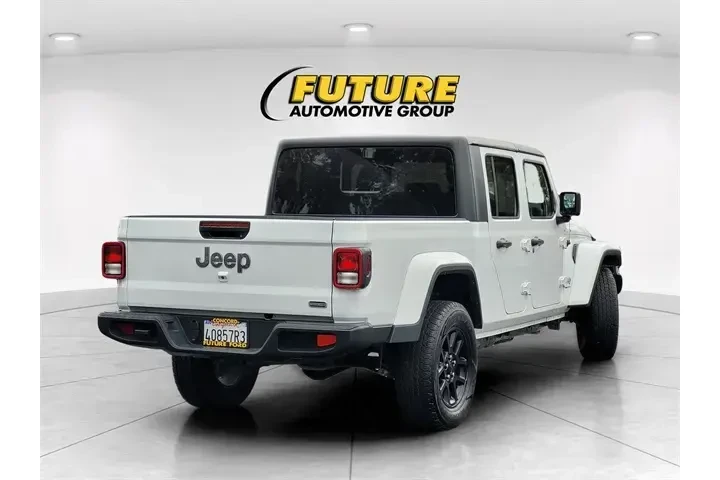 $33488 : Jeep Gladiator 2023 4x4 Over image 7