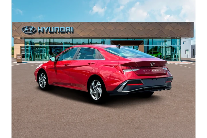 $19814 : Hyundai ELANTRA Hybrid 2025 image 5
