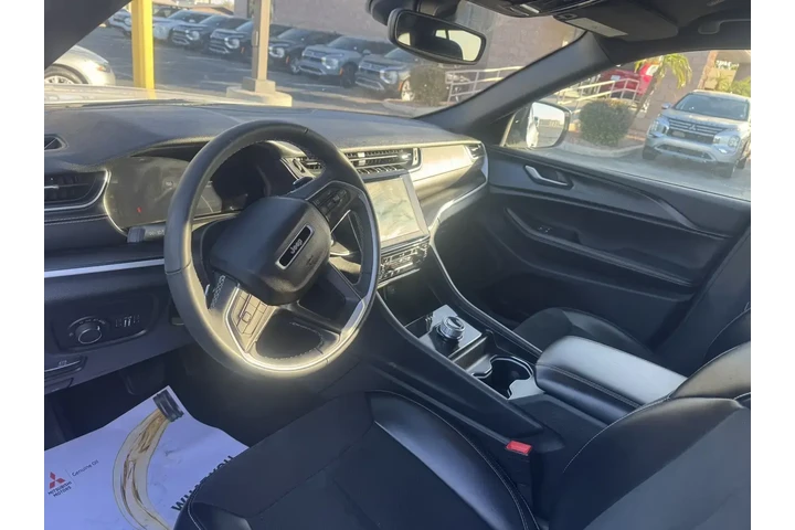 $29999 : Jeep Grand Cherokee 2024 4x4 image 10