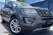 2016 Explorer XLT, CLEAN CARF en Denver