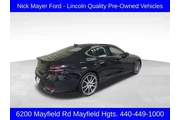 $29256 : Genesis G70 2025 2.5T Standa thumbnail