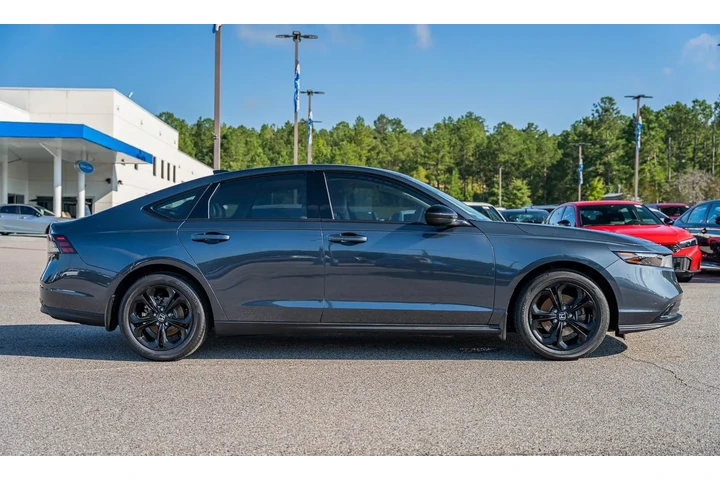 $30556 : Honda Accord 2025 SE 4dr Sed image 8