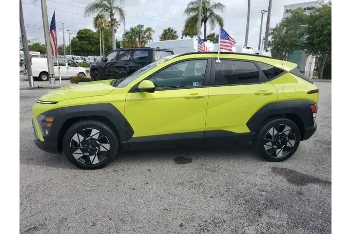 $21991 : Hyundai KONA 2024 SEL 4dr Cr image 4