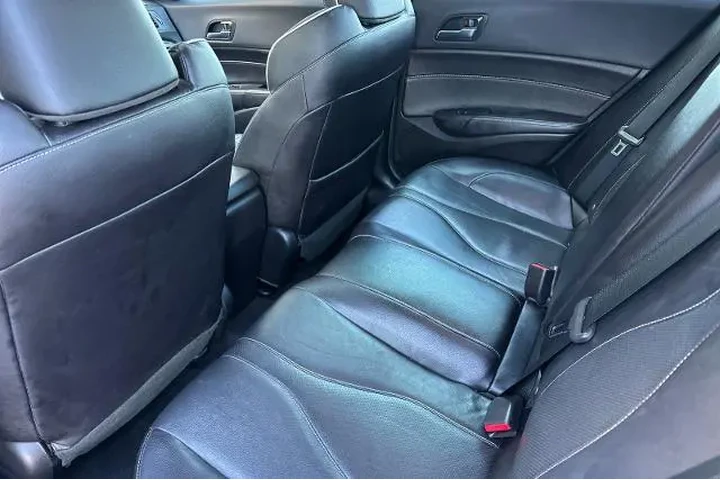 $15991 : Acura ILX 2019 4dr Sedan w/P image 6