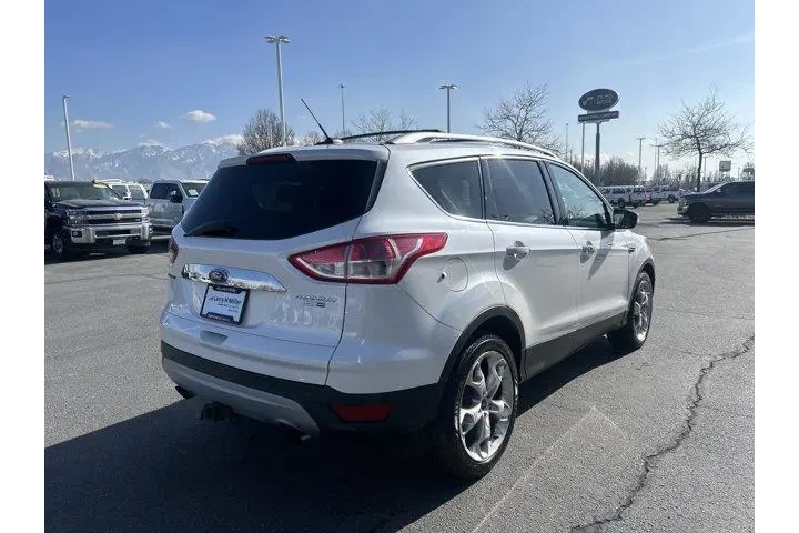 $8911 : Ford Escape 2015 AWD Titaniu image 5