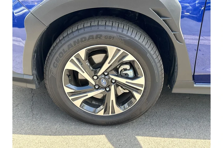 $27495 : Subaru Crosstrek 2025 AWD Pr image 2