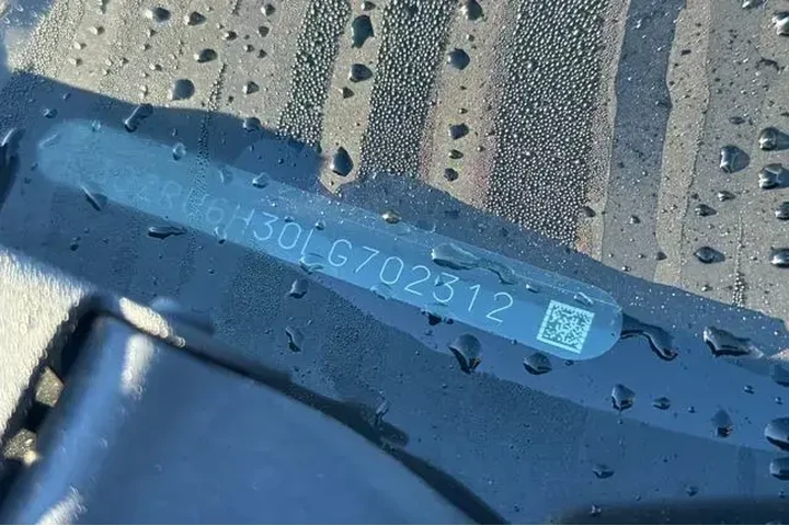 $17995 : Honda HR-V 2020 AWD LX 4dr C image 8