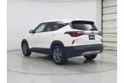 $17998 : Kia Seltos 2021 AWD LX 4dr S thumbnail