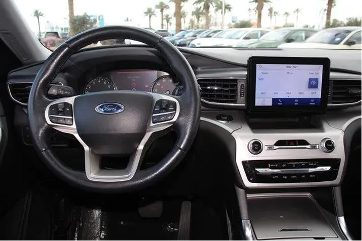 $25595 : Ford Explorer 2022 AWD XLT 4 image 5
