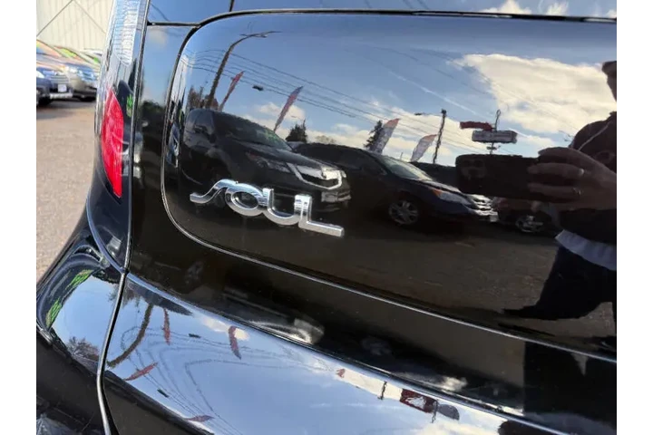 $8995 : 2019 Soul image 9