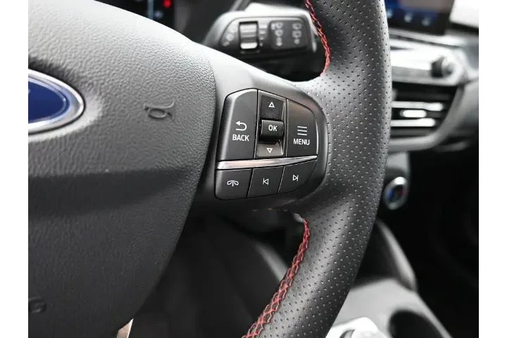 $23735 : Ford Escape 2025 ST-Line 4dr image 7