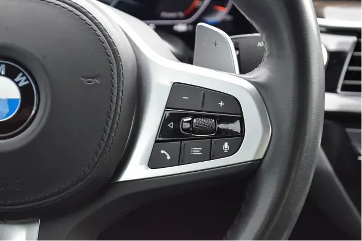 $34983 : BMW 5 Series 2022 540i 4dr S image 10