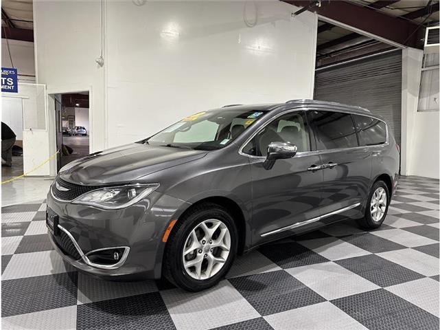 $19499 : 2020 CHRYSLER PACIFICA image 8