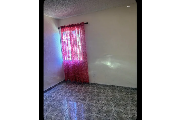 $3200 : Departamento de 3 Recamaras image 3