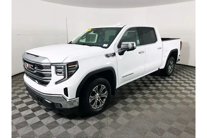 $39900 : GMC Sierra 1500 2025 4x2 SLT image 3
