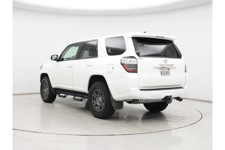 $30998 : Toyota 4Runner 2019 4x4 SR5 image 2