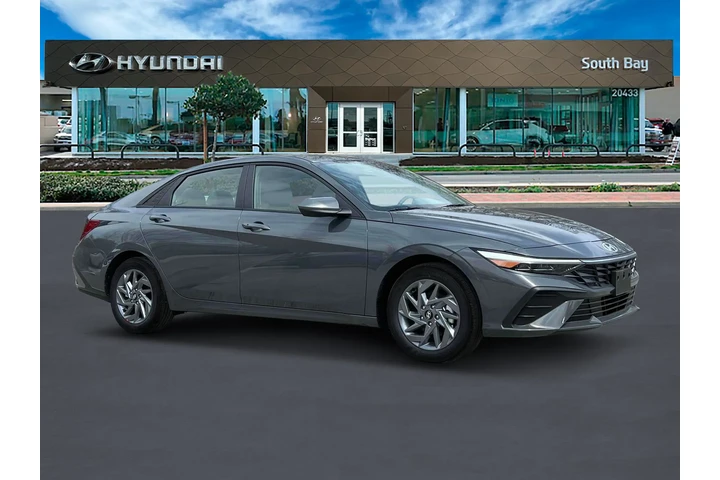 $23998 : Hyundai ELANTRA Hybrid 2025 image 10