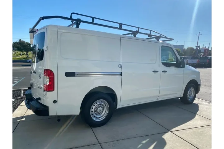$16988 : Nissan NV 2018 1500 S 3dr Ca image 9