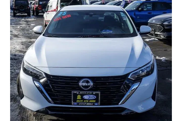 $21880 : Nissan Sentra 2025 SV 4dr Se image 5