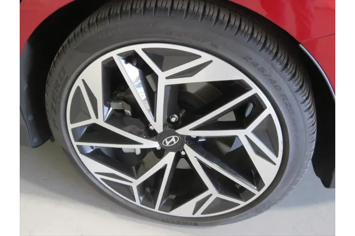 $26990 : Hyundai IONIQ 6 2024 Limited image 9